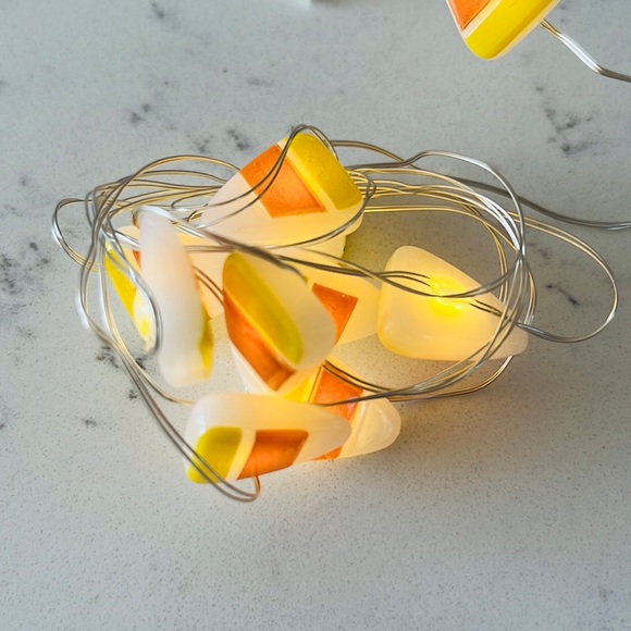 Pier 1  Candy Corn 5' LED Glimmer Strings - Picture 9 of 13